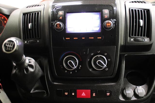 Peugeot BOXER 140 PK L2H2 ACHTERUITRIJCAMERA EURO 6