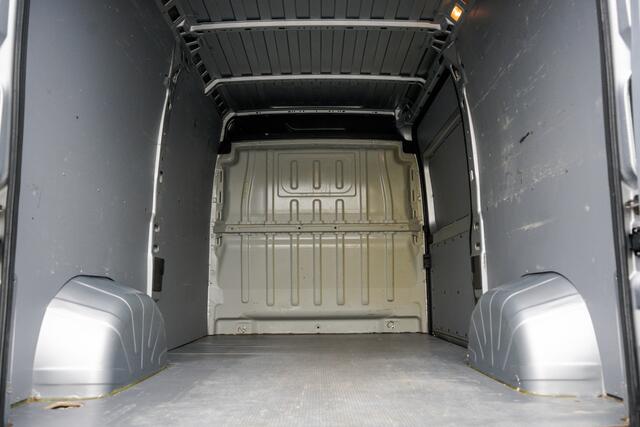 Peugeot BOXER 330 2.2 BlueHDi 120 L2H2 Premium | Camera | Cruise | Navi | Airco | Trekhaak