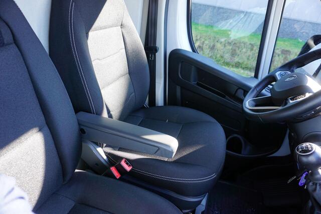 Peugeot BOXER 2.2 BlueHDi 140 S&S L3H2 3.5t in Topstaat |BPM vrij |Facelift |Groot scherm |FULL-LED koplampen |Camera |Cruise |Navi |Climate |2e airbag |Betimmering |Lederen stuurwiel |3500 KG