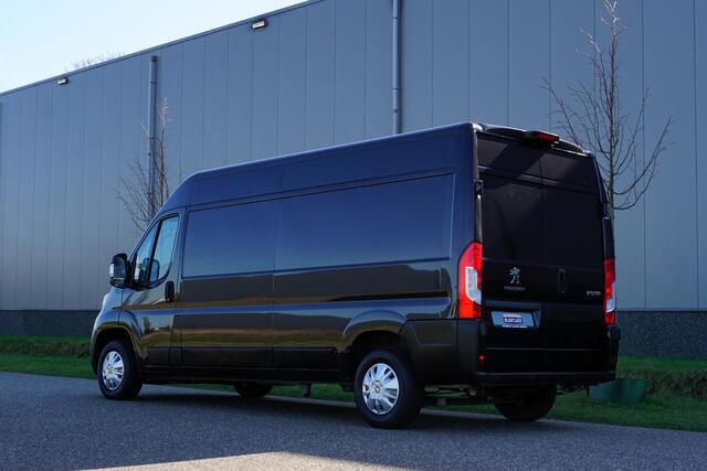 Peugeot BOXER 335 2.2 BlueHDi 140 L3H2 Premium in Topstaat |1e eigenaar |Camera |Cruise |Navi |Airco |Metallic |3500 KG |EURO6D |BPM voordeel! |Lage km-stand
