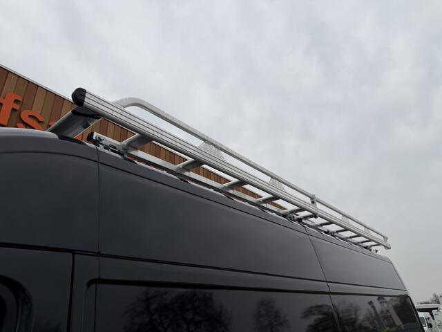 Peugeot BOXER 335 2.2 BlueHDi 165pk L3H2 Premium / vaste prijs rijklaar ¤ 15.950 ex btw / lease vanaf ¤ 269 / bpm vrij / euro 6 / airco / cruise / trekhaak / camera / imperial