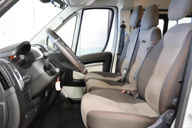 Peugeot BOXER 141PK PERSONENBUS 9 PERSOONS