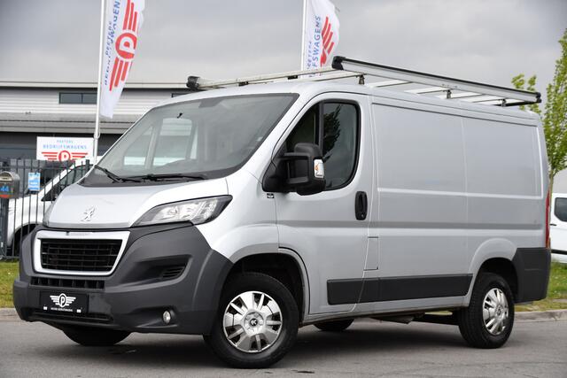 Peugeot BOXER 2.0 BlueHDI L1H1 Pro PB Edition Camera, Cruise, Multimedia, 130pk, Trekhaak, Airco, Radio, Uniek!