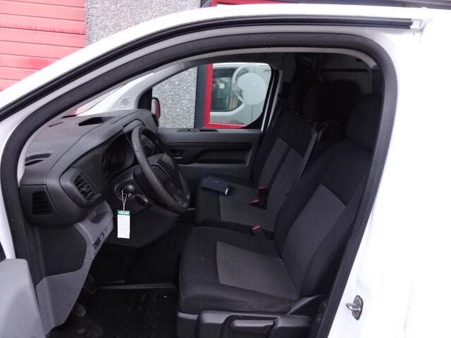 Peugeot EXPERT 226S 1.6 BlueHDI 95 Pro 3 zits