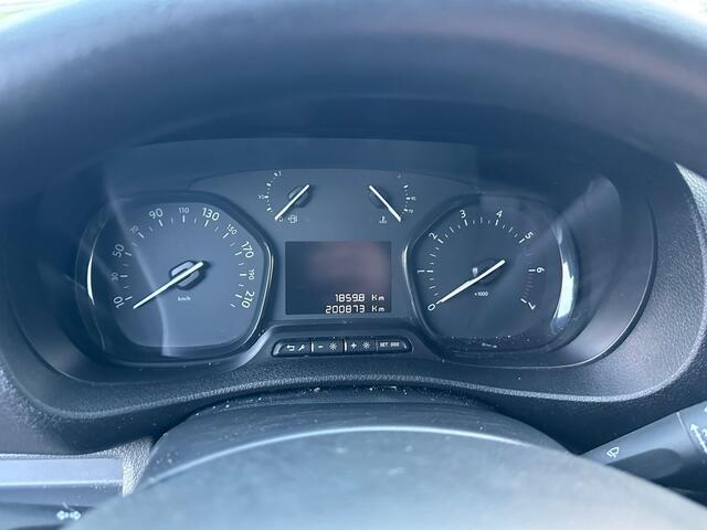 Peugeot EXPERT 226S 1.6BlueHDI95Pro