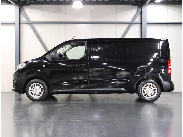 Peugeot EXPERT 1.5 BlueHDI 100PK Standard Premium | UNIEK! | 3Persoons | Armsteun | Airco | Radio | Cruise Control | Parkeersensoren | Houtenlaadvloer | NL Auto | GOED onderhouden! |
