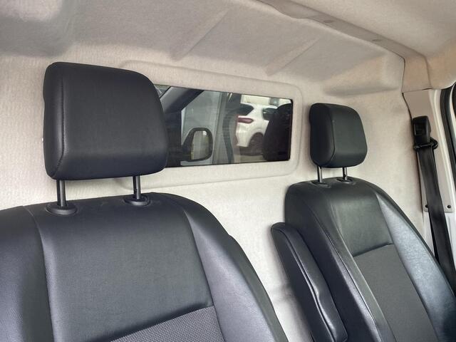 Peugeot EXPERT Compact 2.0 HDI Automaat | Trekhaak | Keyless Entry | Schuifdeur L + R | Dodehoek detectie | Apple Carplay/Android Auto | Achteruitrijcamera