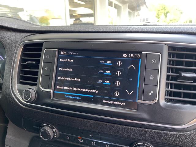 Peugeot EXPERT Compact 2.0 HDI Automaat | Trekhaak | Keyless Entry | Schuifdeur L + R | Dodehoek detectie | Apple Carplay/Android Auto | Achteruitrijcamera