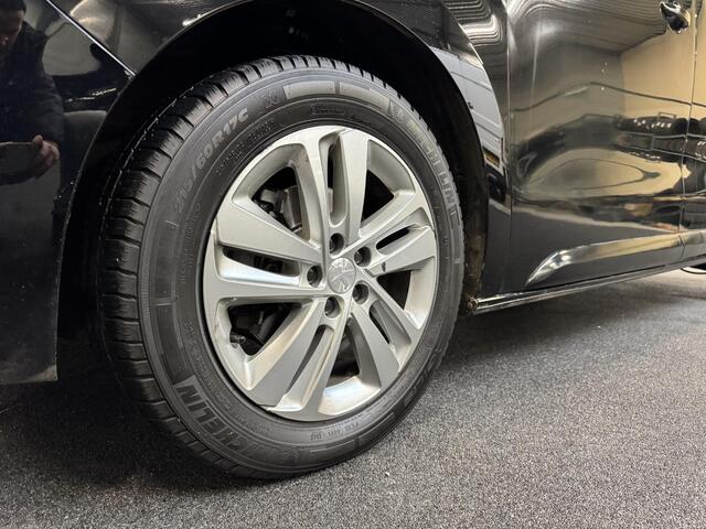 Peugeot EXPERT 2.0 BlueHDI 180PK Long L3 Premium Dubbele Cabine Automaat Navigatie Airco Cruise Control