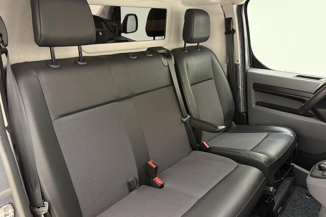 Peugeot EXPERT 2.0 BlueHDI Asphalt 180pk Automaat | Climate Control | Navigatie | Camera | Xenon | 17'' LM Velgen | Apple Carplay/Android Auto