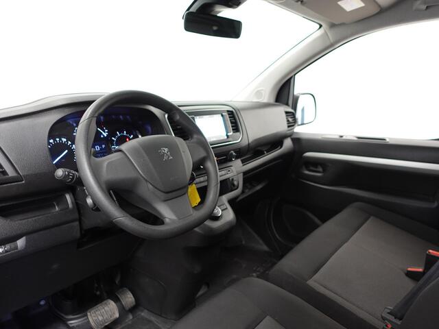 Peugeot EXPERT 2.0 Hdi 180PK Peugeot Expert 2.0 Hdi Automaat Dubbele Cabine Navigatie Parkeersensoren Clima Control Trekhaak