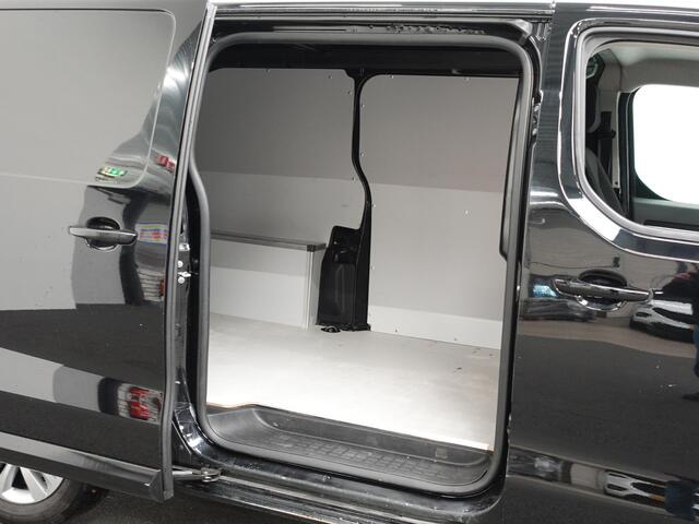 Peugeot EXPERT 100pk L2H1 Premium Apple Carplay / Android Auto Cruise control Airco DAB+ 3zits Lichtmetalen velgen