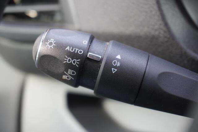 Peugeot EXPERT 1.5 BlueHDI L2 EURO 6 - Airco - Cruise - Trekhaak - ¤ 11.900,- Excl.