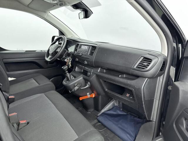 Peugeot EXPERT 1.5 BlueHDI S&S L2 100PK | Airconditioning | Cruise Control | Dubbele Schuifdeur | Imperiaal | Trekhaak afneembaar | Carbolt laadruimtebeveiliging