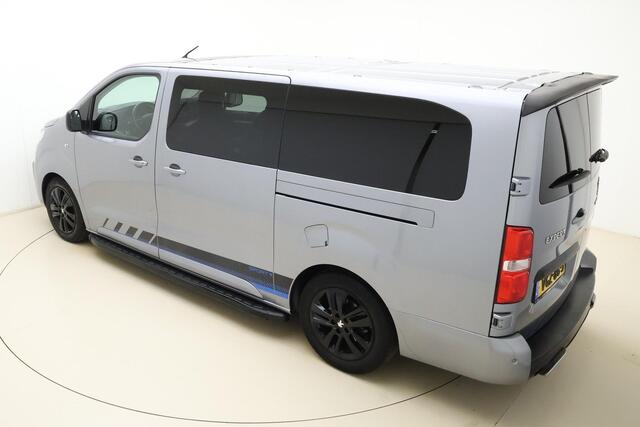 Peugeot EXPERT 2.0 BlueHDI 180 Long Sport DC 5 Zitplaatsen | Lederen bekleding | Dubbele zijschuifdeur | Head up display | Achterspoiler | Navigatie | Getint glas