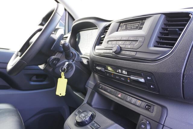 Peugeot EXPERT 2.0 BlueHDI 180PK Automaat EURO 6 - A/C Climate - Cruise - PDC - ¤13.900,- Excl.