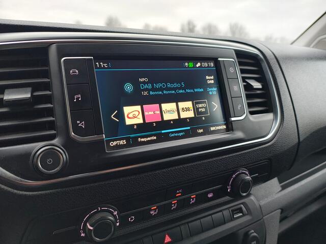 Peugeot EXPERT 1.5 BlueHDI 100 3-Persoons Navi Airco Trekhaak Apple Carplay Android Auto Cruise Control Pdc Bluetooth Standard Premium Betonplex Vloer Wandbetimmering Schuifdeur Achterdeuren Euro 6 Origineel Nederlandse Auto