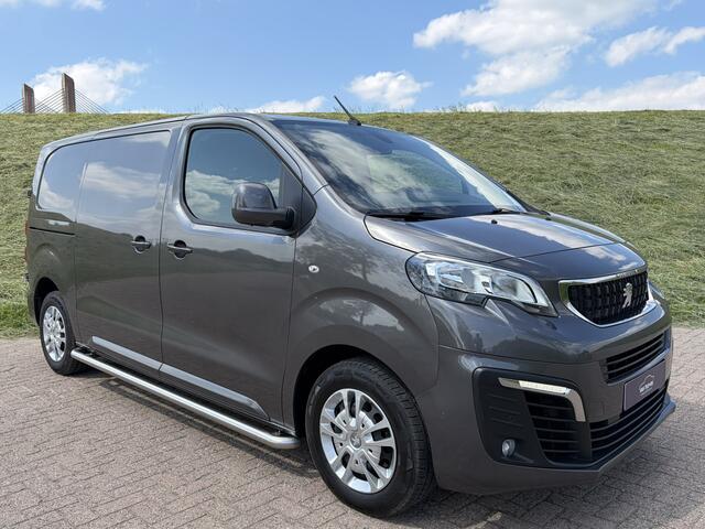Peugeot EXPERT L2H1 2.0 BlueHDI 120 Premium Pack 3 Pers | Sidebars RVS | PDC V&A | Apple Carplay/Android Auto | Laadruimtebetimmering | Trekhaak