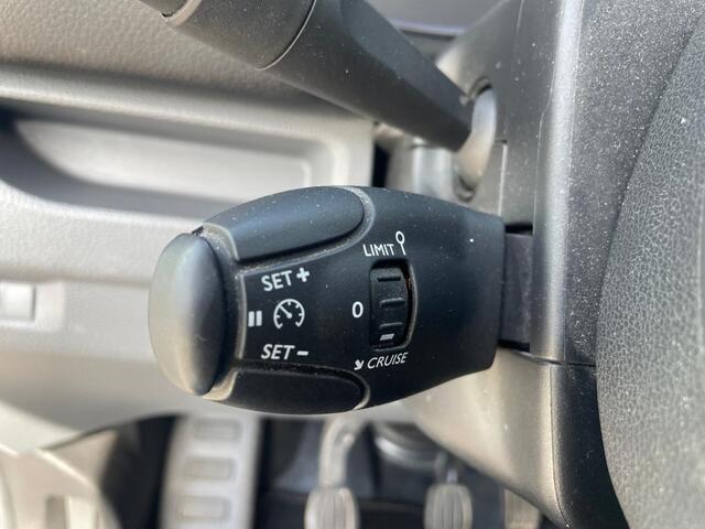Peugeot EXPERT 231S 2.0 BLUEHDI 120 PREMIUM Verlengde uitvoering 3 persoons 122 PK Euro 6
