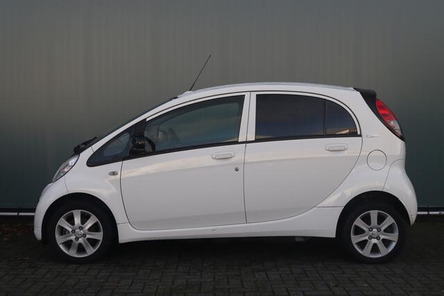 Peugeot ION BWJ 2019 67 PK Active AUTOMAAT / AIRCO / PRIV. GLAS / LMV 15 INCH / ISOFIX / BLUETOOTH / STUURBEKRACHTIGING