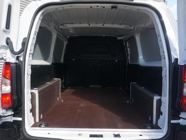 Peugeot PARTNER e-Partner L2 50 kWh | navi incl. Apple Carplay | 2x camera | 3-zitter | betimmering | parkeersensoren voor/achter | rijklaarprijs