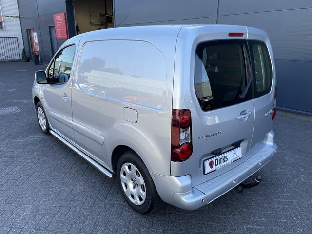 Peugeot PARTNER 100pk L1 Première (Trekhaak - Camera - Sidebars - Airco - Apple Carplay - Laadruimte betimmering - Parkeersensoren - Cruise Controle)
