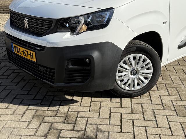 Peugeot PARTNER 1.2 PureTech 111PK Benzine Premium EMISSIE VRIJE ZONE/ Navigatiesysteem/cruise control/CarPlay