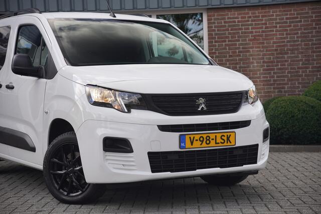 Peugeot PARTNER 1.2 Benzine, AIRCO, 3-ZITS, BTW-VRIJ / MARGE