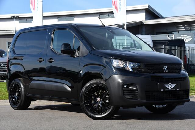 Peugeot PARTNER e-Partner 136 L1 50 kWh Black Edition Camera, Cruise, Carplay, Stoelverwarming, 136pk, Multimedia, BOM VOL!