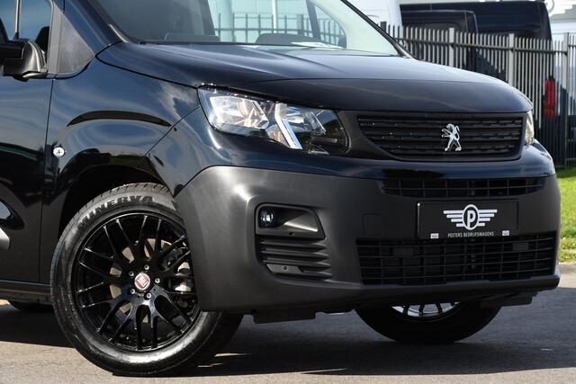 Peugeot PARTNER e-Partner 136 L1 50 kWh Black Edition Camera, Cruise, Carplay, Stoelverwarming, 136pk, Multimedia, BOM VOL!