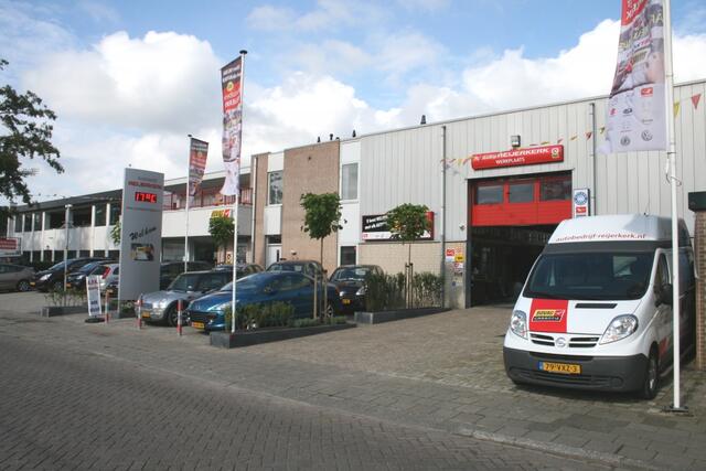 Peugeot PARTNER Premium 1.2 111PK Benzine, EMISSIE VRIJE ZONE/ Navigatiesysteem/