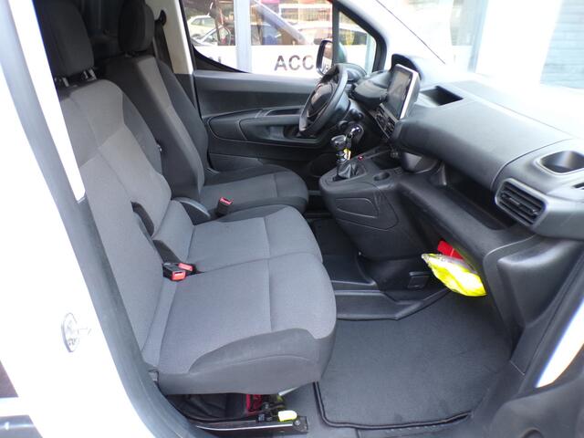 Peugeot PARTNER 1.2 Benzine PureTech AIRCO,PDC,3 ZIT,NAVI,GOEDE STAAT!