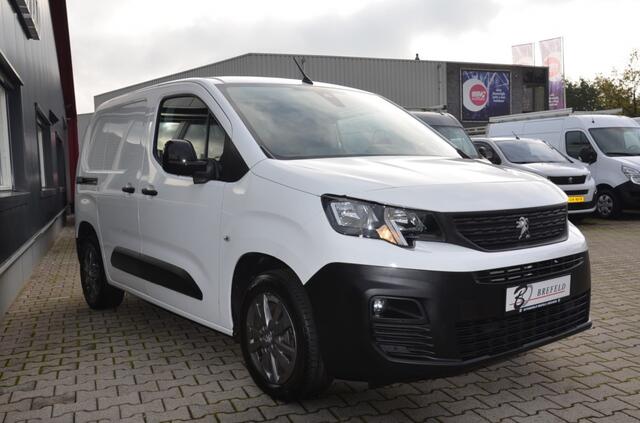 Peugeot PARTNER 1.5 Blue HDI Automaat ,Airco 130PK