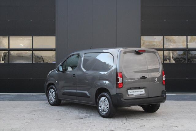 Peugeot PARTNER e-Partner 136 L1 50 kWh 136pk - Airco - Cruise - PDC - Camera - Stoelverwarming - Rijklaar