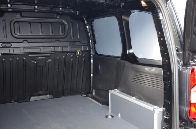 Peugeot PARTNER 1.5 HDI Automaat 130PK