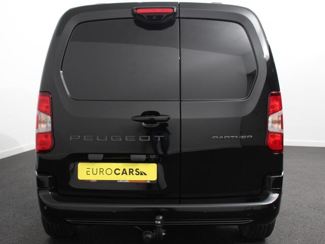 Peugeot PARTNER 1.5 BlueHDi 130 EAT8 S&S L1 Automaat Navigatie Apple Carplay / Android Auto DAB trekhaak Cruise Control Airco Houten bekleding laadruimte