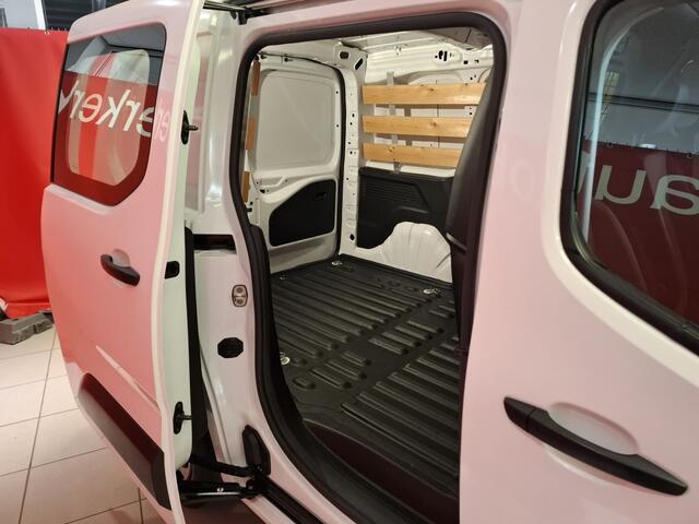 Peugeot PARTNER 1.2 Benzine Premium uitv., Airco, Navigatie