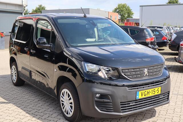 Peugeot PARTNER 1.5 BlueHDI Premium Automaat, Navigatie, Apple Carplay, Rechter zijdeur, 2 achterdeuren, Camera, Cruise control, Airco