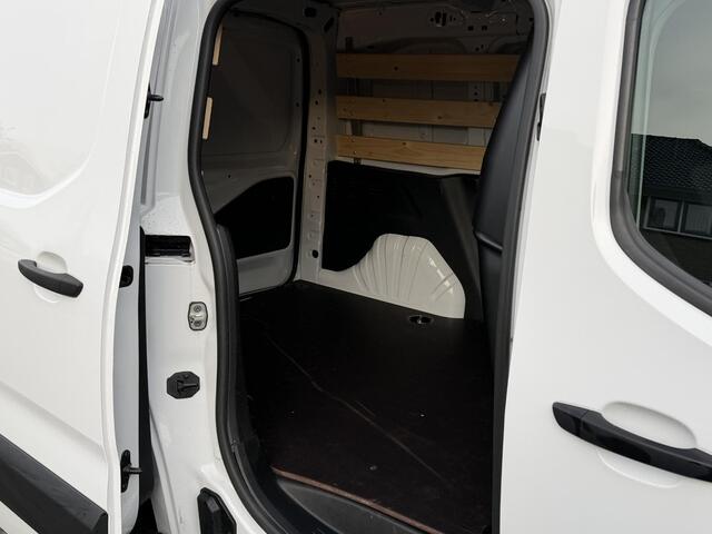 Peugeot PARTNER 1.5 BlueHDi 130PK EAT8 Automaat L1 Navigatie, Achteruitrijcamera, Parkeersensoren, Trekhaak, Apple Carplay, Android Auto