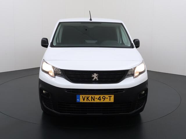 Peugeot PARTNER 1.2 PureTech Premium BENZINE, Cruise Control, Airco, Navigatie