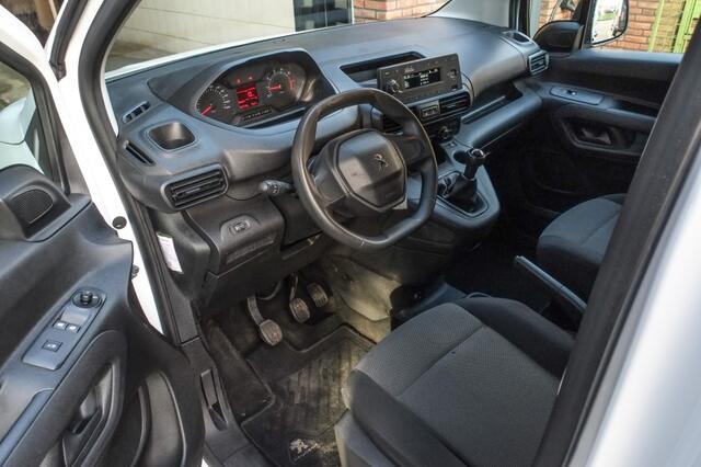 Peugeot PARTNER 1.6 BlueHDI Pro Trekhaak, Schuifdeur, Airco euro 6