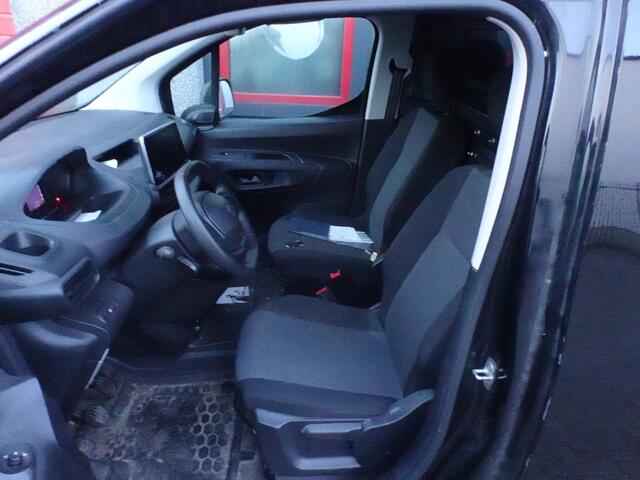 Peugeot PARTNER 1.5 BlueHDI Premium navi airco schuifdeur motor rookt !!!!!!!!!!!