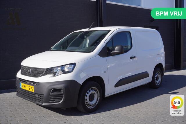 Peugeot PARTNER 1.2 Benzine EURO 6 - Airco - Carkit - PDC - ¤ 11.950,- Excl.