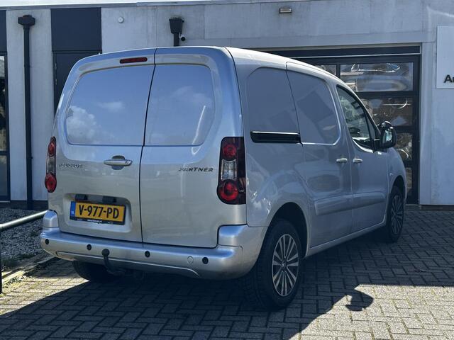 Peugeot PARTNER 120 1.6 BlueHDi 100 L1 Premium Pack S&S Navi | Cruise | Trekhaak | PDC | Bumpers in kleur