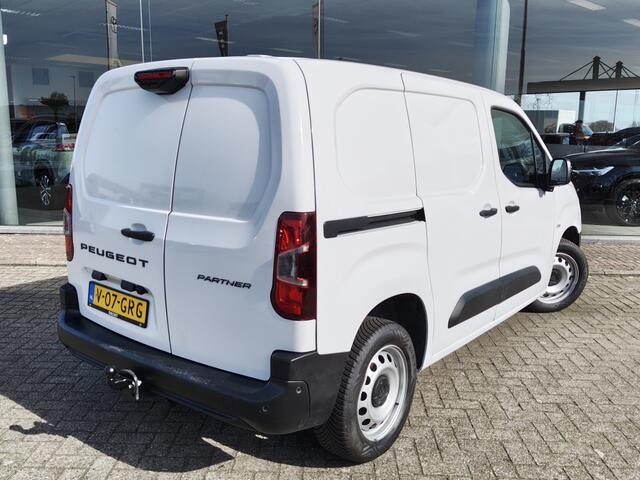 Peugeot PARTNER 1.5 BlueHDi 100pk S&S | Trekhaak | Navi | Sensoren v/a | Camera