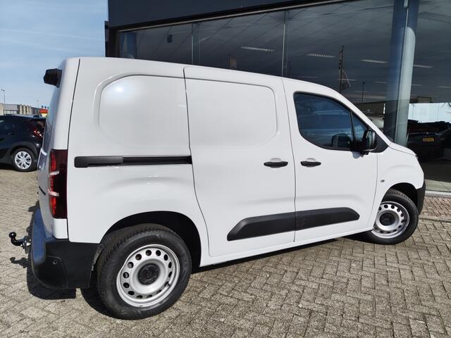 Peugeot PARTNER 1.5 BlueHDi 100pk S&S | Trekhaak | Navi | Sensoren v/a | Camera