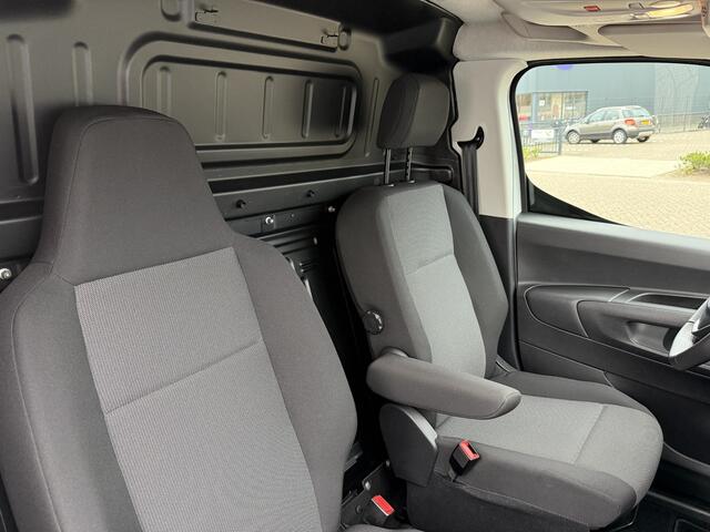 Peugeot PARTNER e-Partner 136 L2 50 kWh Apple Carplay Trekhaak Org. Nederlands