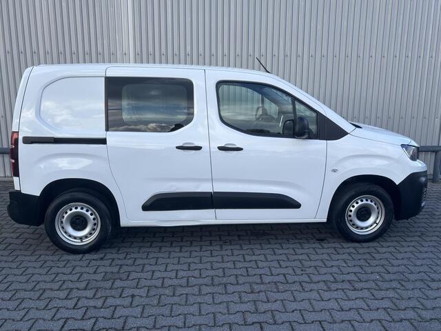 Peugeot PARTNER 1.6 BlueHDI Premium*A/C*CRUISE*NAVI*HAAK*