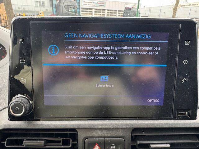 Peugeot PARTNER 1.5 BlueHDi 100 L2 3zits Airco,Cruisecontrol VOORSCHADE