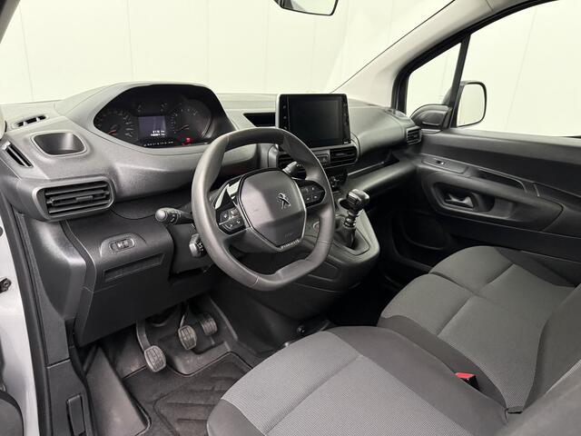Peugeot PARTNER 1.5BlueHDI 100PK Premium | 3-Zits | Navigatie | Airco | Cruise | Trekhaak